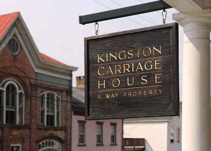 Kingston Carriage House